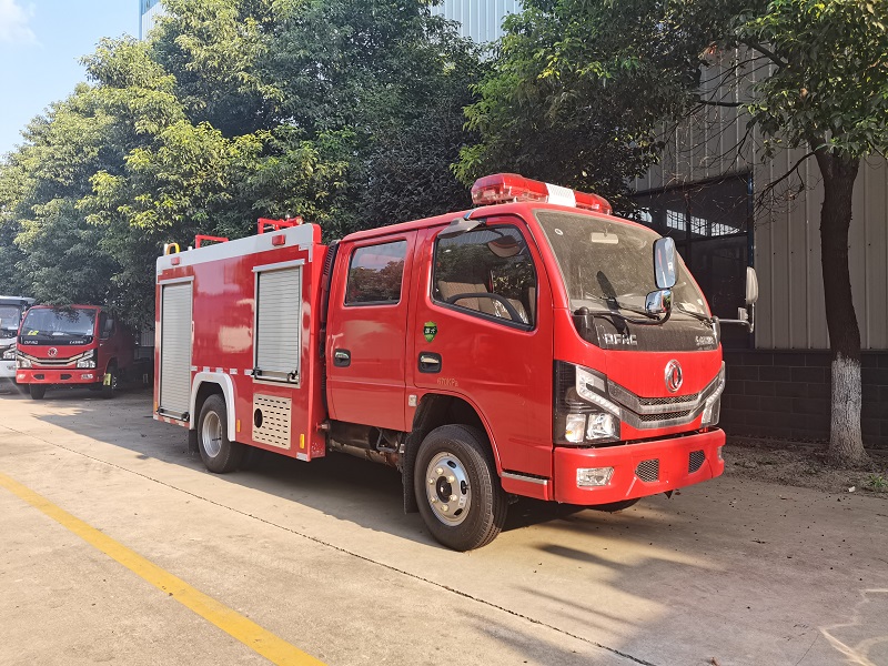 东风2吨水罐消防（外露）