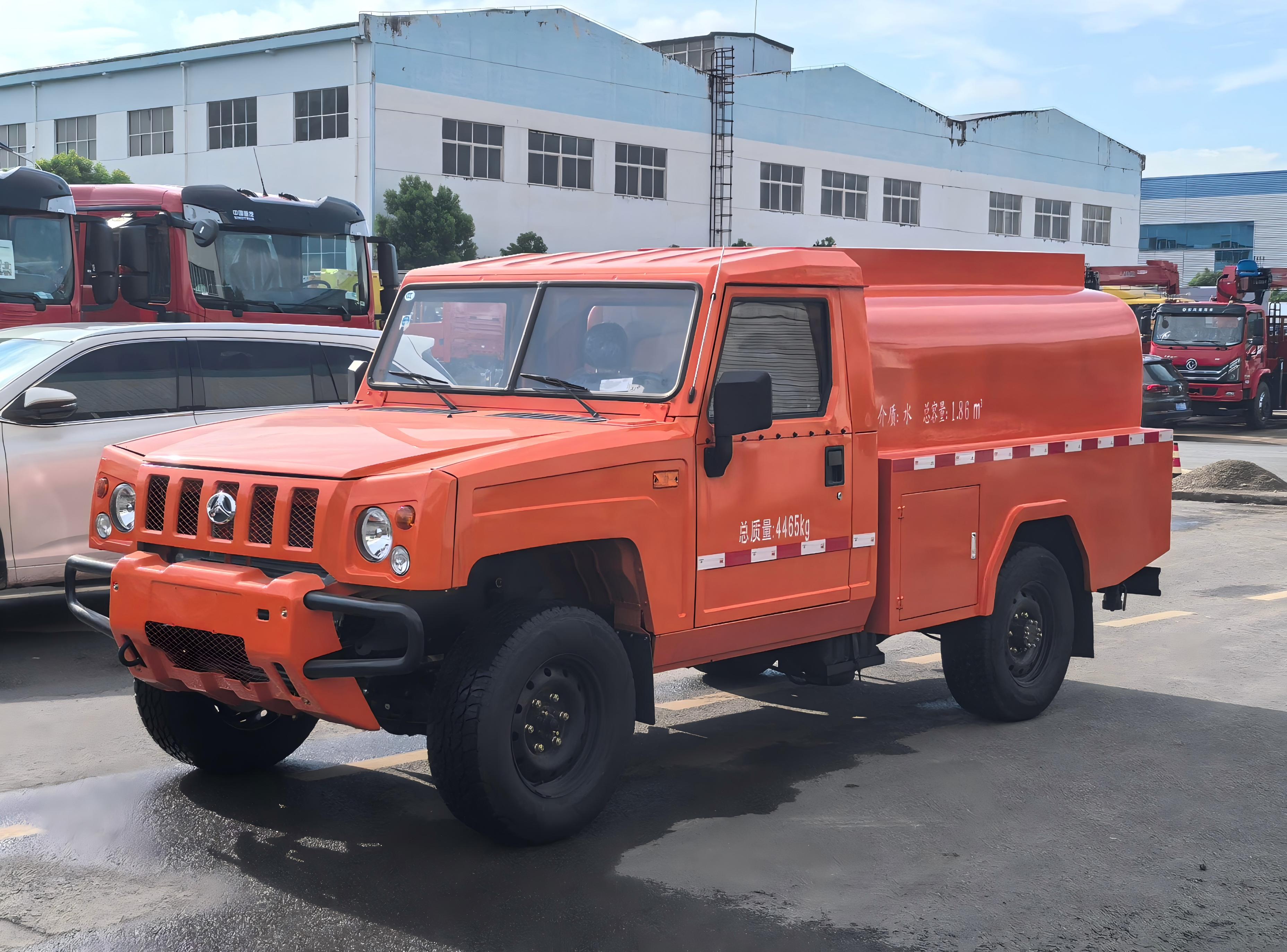 1.7吨四驱森林消防车