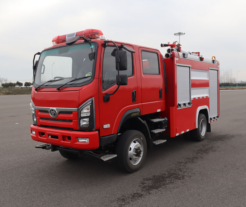 4.7吨四驱森林消防车